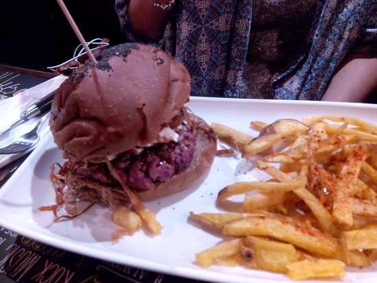 hamburguesa twister rock food