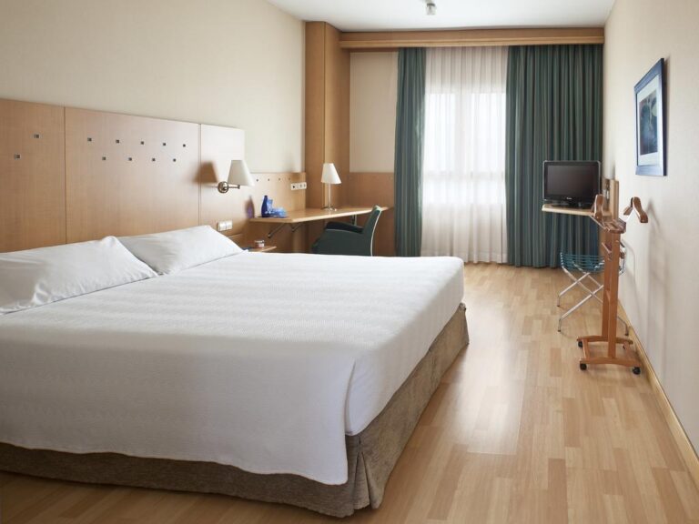 habitacion crisol leganes hotel 768x576